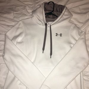 White Under armour hoodie